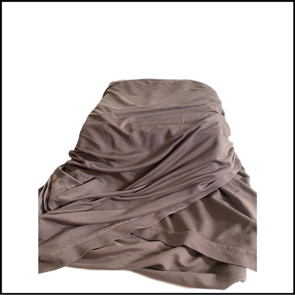 NWT YOUNG FABULOUS & BROKE GRAY STRAPLESS RUCHED TOP Sz SMALL - Picture 10 of 10